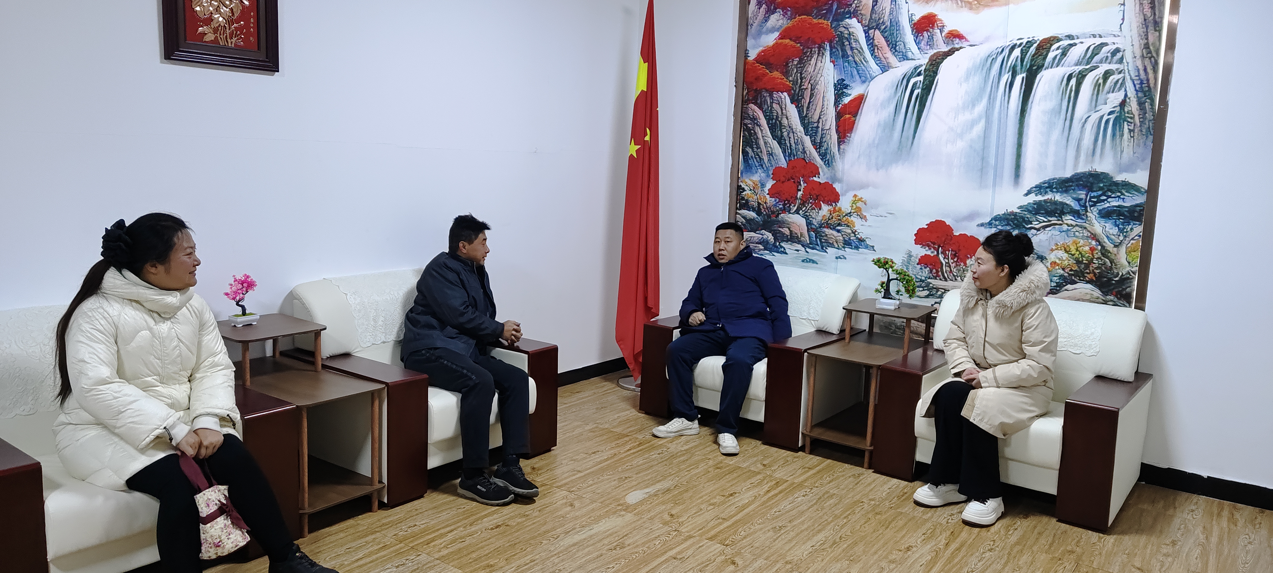 三方会晤共探乡村振兴新径——赞皇石柱山景区合作洽谈会纪实