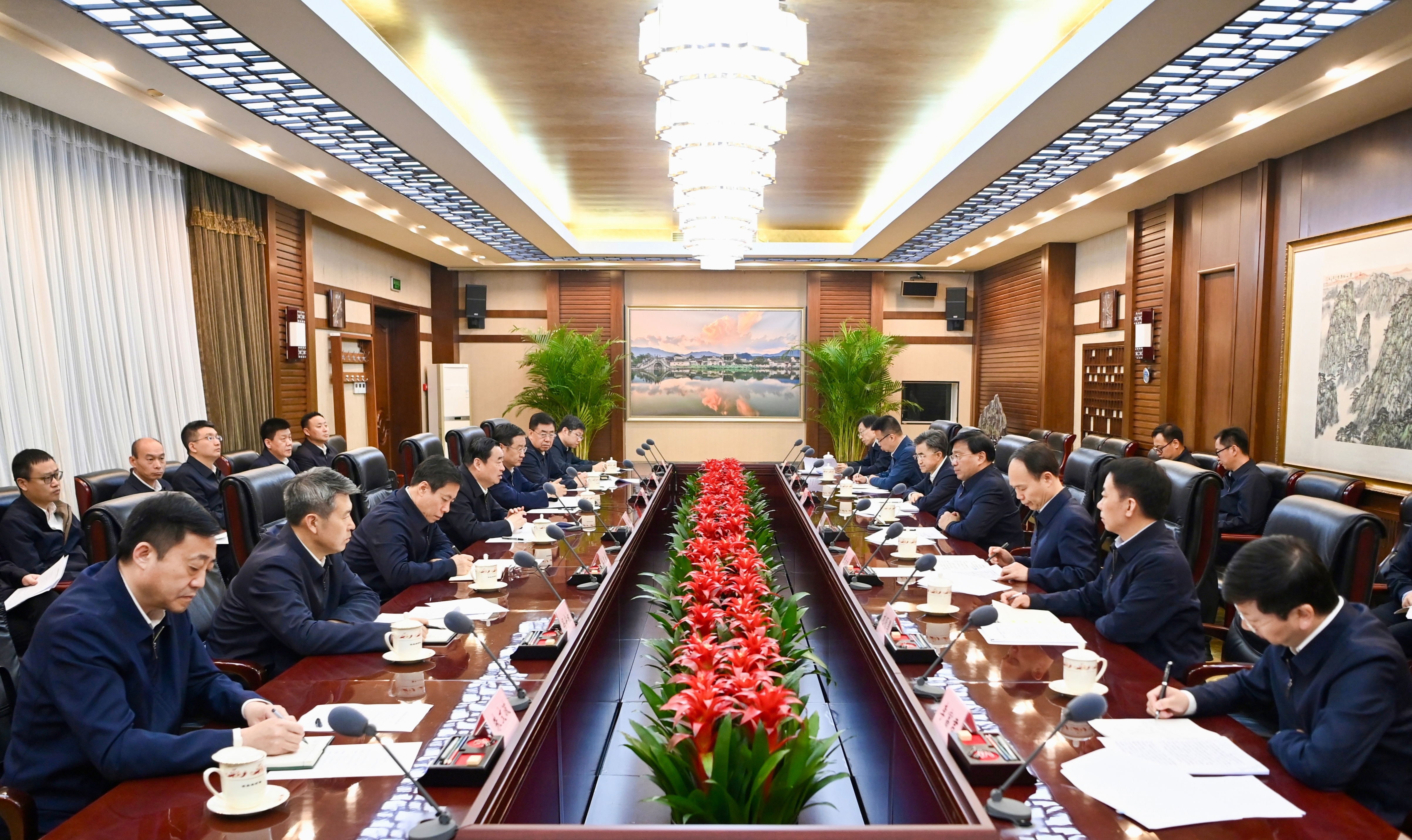 农业农村部与辽宁省委省政府举行工作会谈