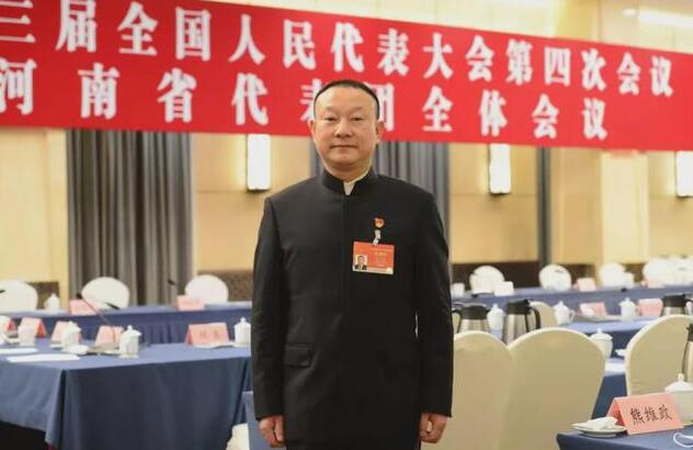 全国人大代表刘文新：乡村振兴关键在人 应发挥青年主力军作用