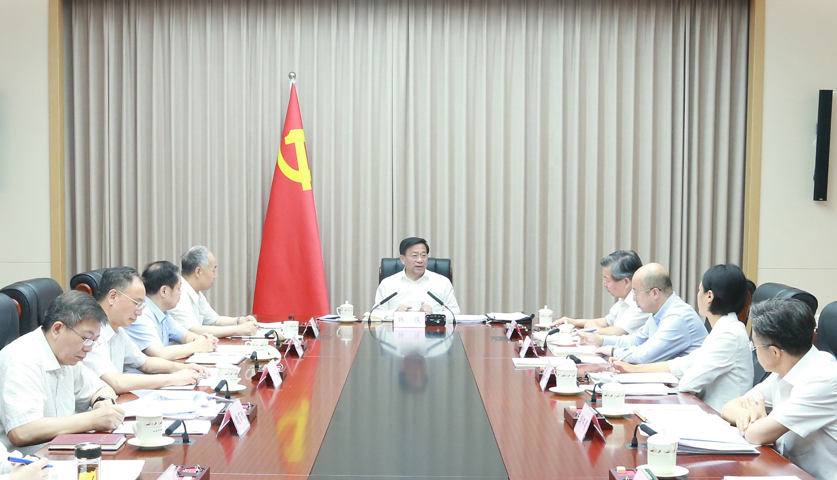 农业农村部党组召开扩大会议强调 深入学习贯彻习近平总书记重要指示精神 以奋发有为的精气神扎实做好当前 农业农村重点工作